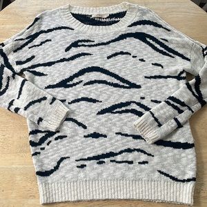 Eloise Zebra print crew neck Sweater size Medium